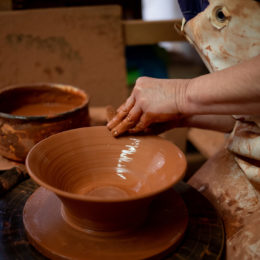 activité stage poterie ©AD04-Cash pistache