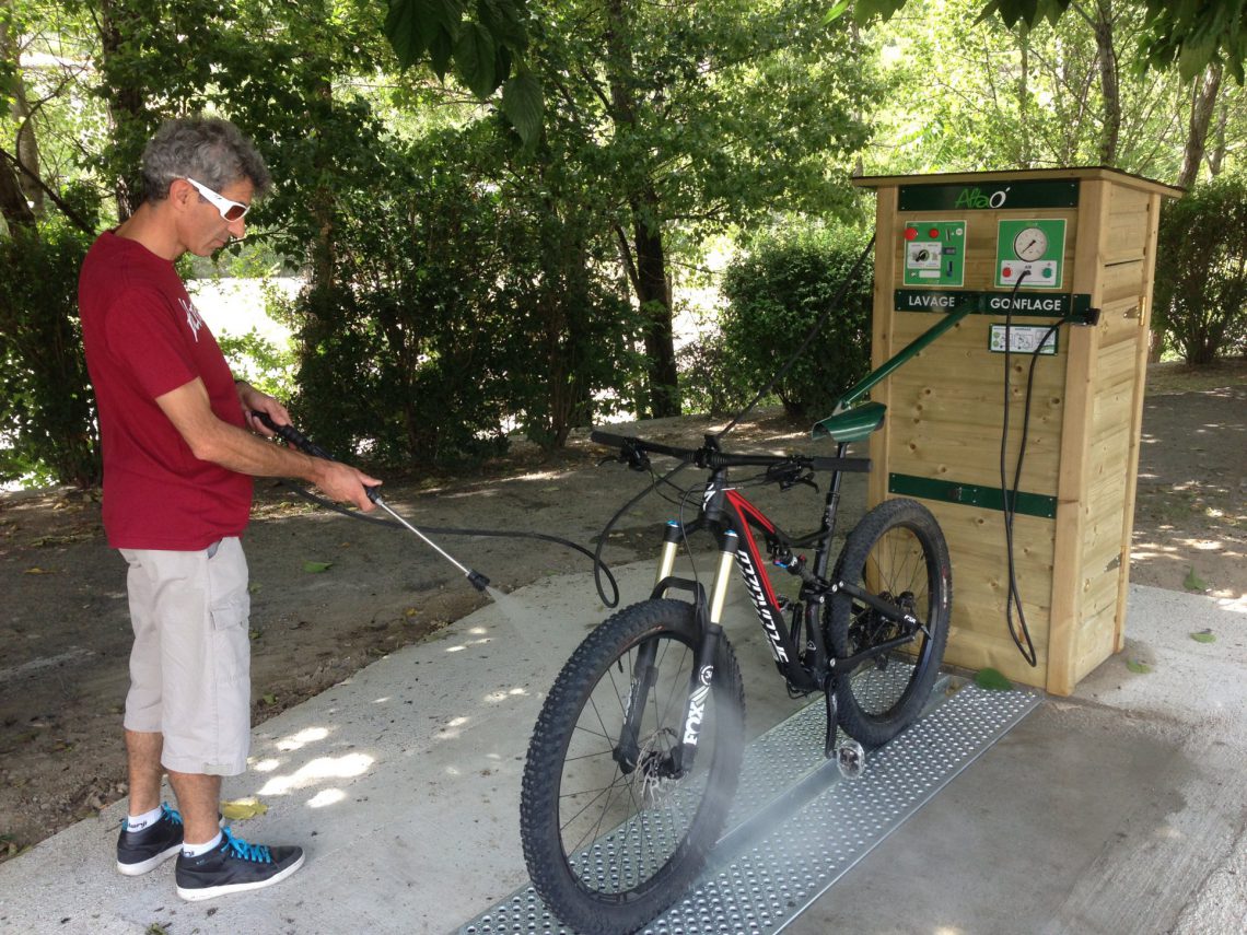 Stations-services pour vélos VTT de Digne-les-Bains