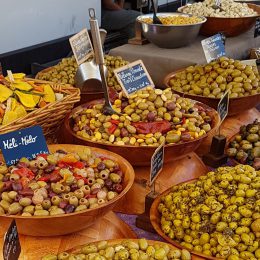 Olives sur les marchés de Provence
