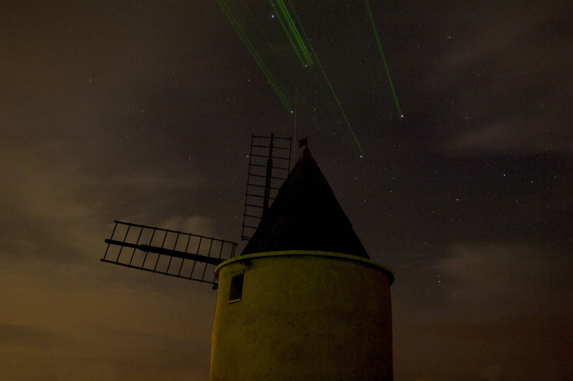 moulin de Saint-Michel-l'Observatoire Lincel ©AD04-Michel Boutin